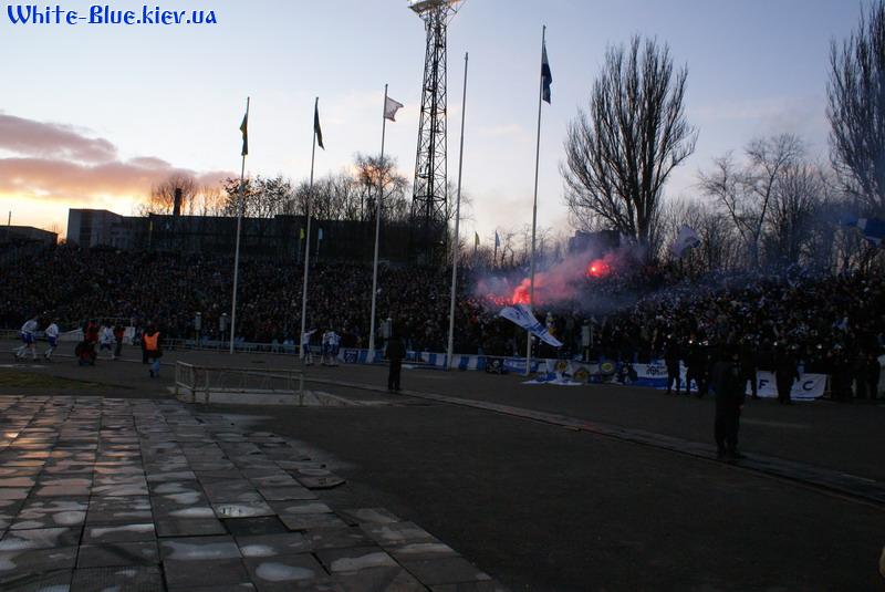 Дніпро - Динамо Київ [02/03/2008] 19 тур ЧУ - Трибуна Динамо