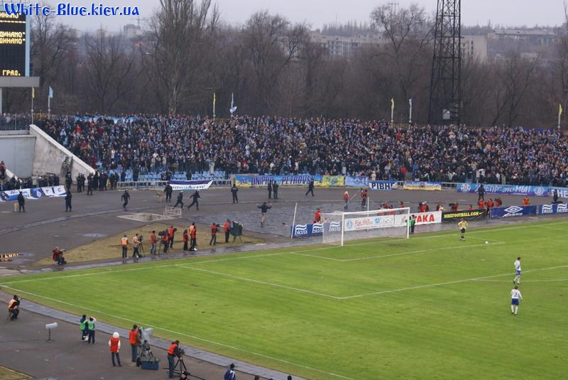 Дніпро - Динамо Київ [02/03/2008] 19 тур ЧУ - Трибуна Дніпра