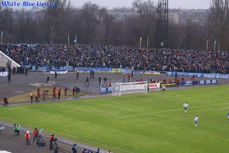 Дніпро - Динамо Київ [02/03/2008] 19 тур ЧУ - Трибуна Дніпра