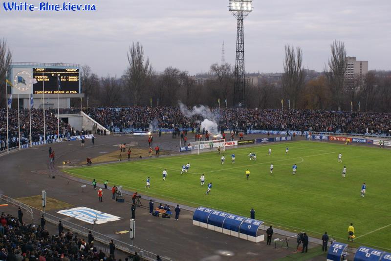 Дніпро - Динамо Київ [02/03/2008] 19 тур ЧУ - Трибуна Дніпра
