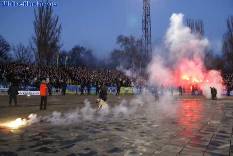 Дніпро - Динамо Київ [02/03/2008] 19 тур ЧУ - Трибуна Дніпра
