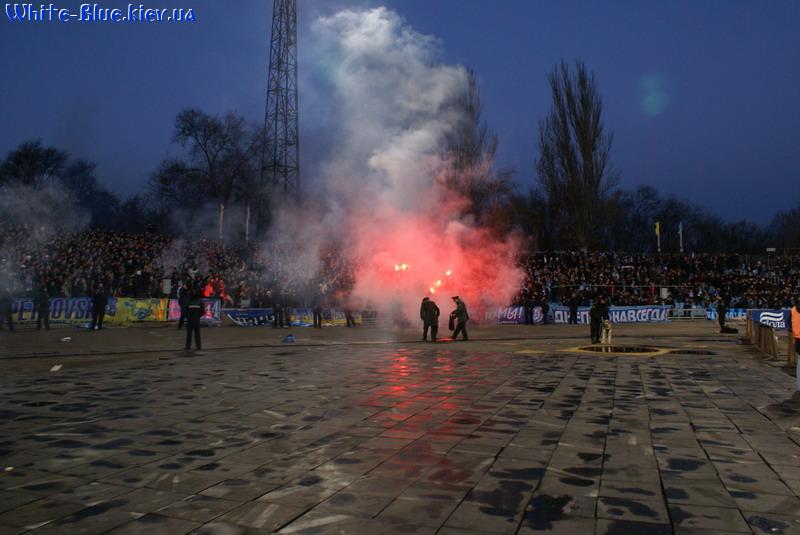 Дніпро - Динамо Київ [02/03/2008] 19 тур ЧУ - Трибуна Дніпра